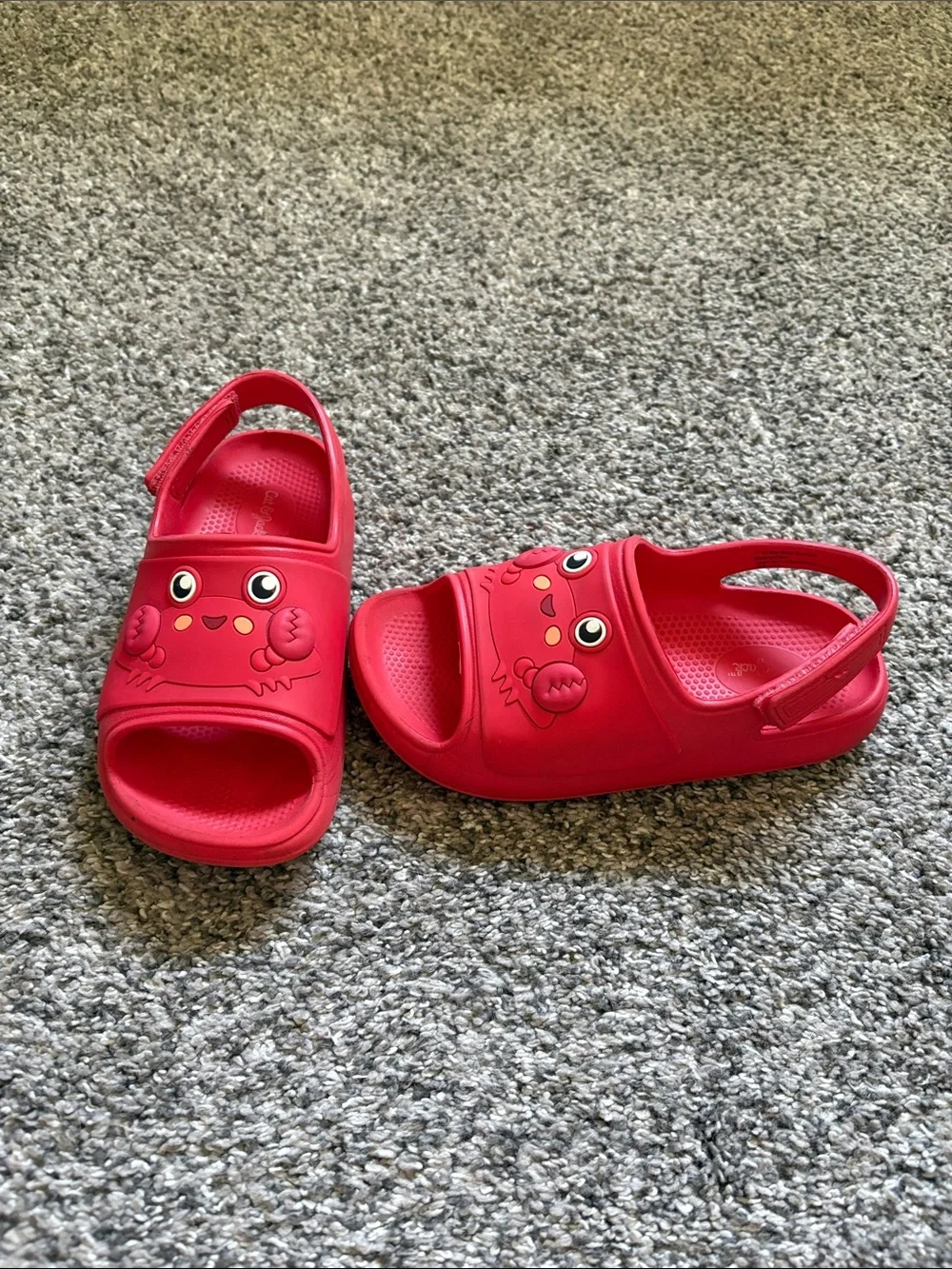 Kids Red Crab Sandals